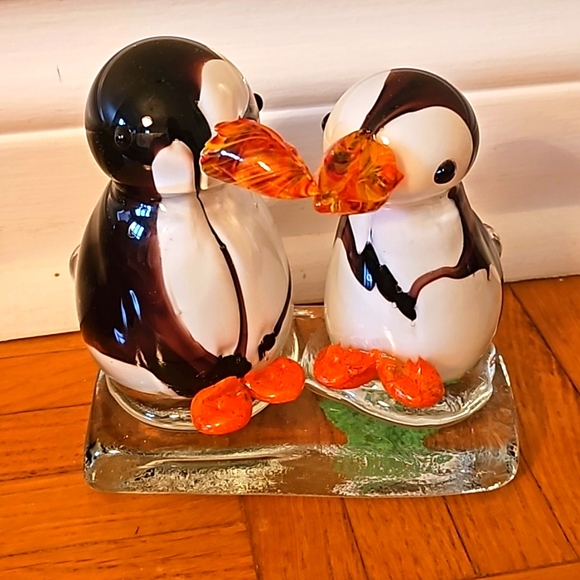 Other - Vintage 1970s glass penguins 🐧 ♥️